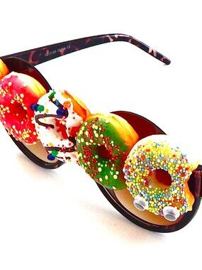 GASOLINE GLAMOUR SWEET 16 DONUT PEEKABOO GLASSES 🍩🍩🍩